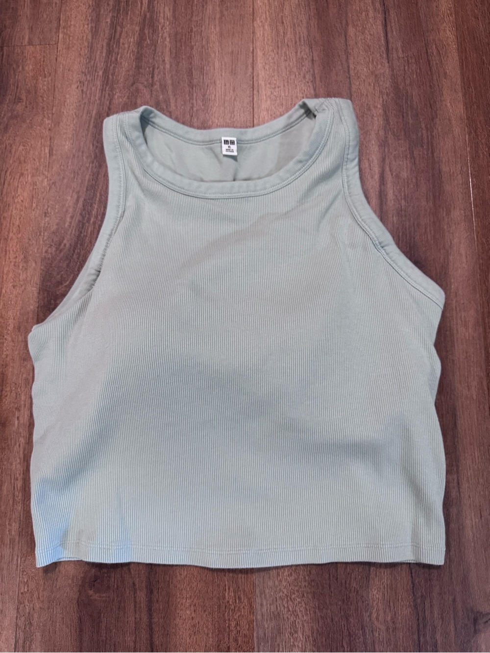 Uniqlo Ribbed Cropped Tank Top - Sage